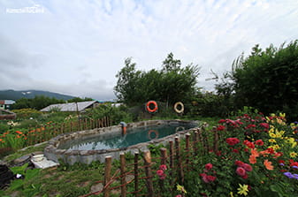 Thermal pool on Paužetka