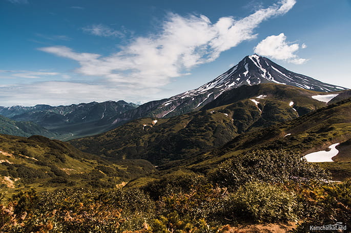 Vilyuchinsky volcano on the way