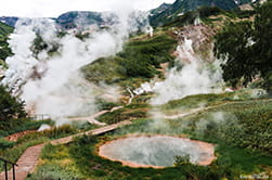 helicopter tour to the Valley of Geysers