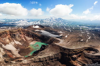 by helicopter to Gorely volcano